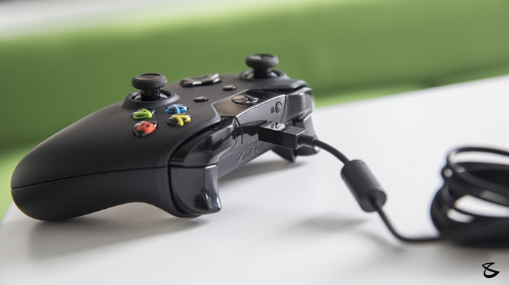 #TechNews:
Microsoft Debuts an Xbox Controller for Windows.
Microsoft is launching a slew of new hardware accessories on Tuesday, including an Xbox controller built specifically for Windows. Other devices include new mice and a keyboard made for any kind of tablet, including an iPad.